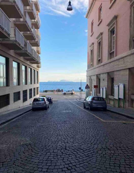 Apartment Seafront House *